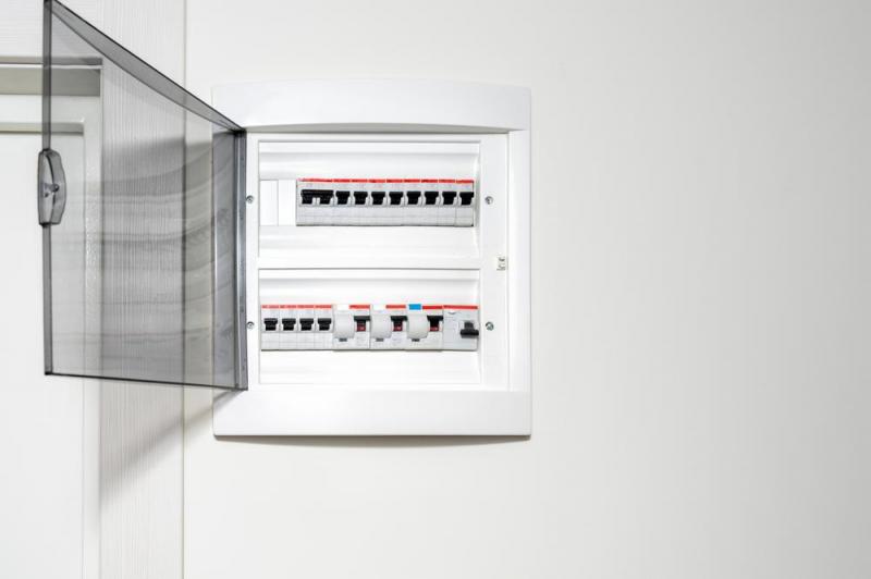 Comment r&eacute;ussir vos travaux d'&eacute;lectricit&eacute; g&eacute;n&eacute;rale ?